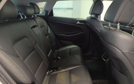 Hyundai Tucson III, 2017 год, 1 999 999 рублей, 8 фотография