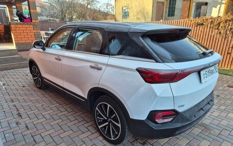 FAW Bestune T77, 2022 год, 1 800 000 рублей, 4 фотография