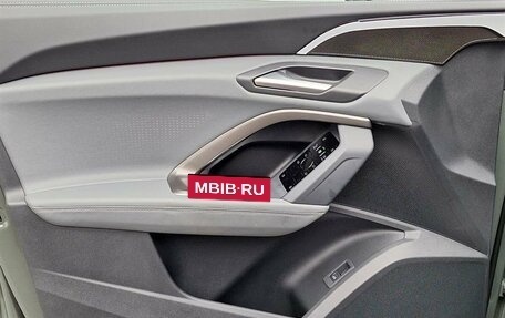 Audi Q5, 2025 год, 7 560 000 рублей, 11 фотография