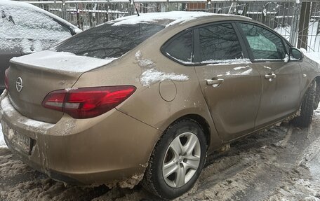 Opel Astra J, 2012 год, 650 000 рублей, 4 фотография