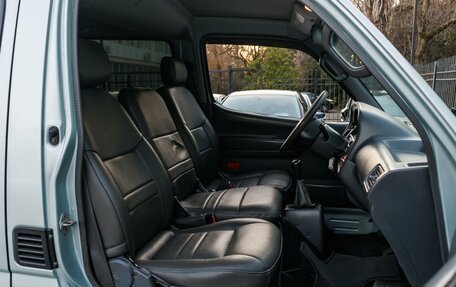 Toyota HiAce H100, 2002 год, 1 119 000 рублей, 10 фотография