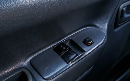 Toyota HiAce H100, 2002 год, 1 119 000 рублей, 17 фотография