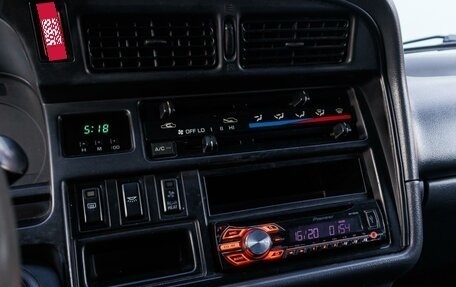 Toyota HiAce H100, 2002 год, 1 119 000 рублей, 15 фотография