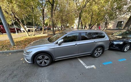Volkswagen Passat B8 рестайлинг, 2018 год, 2 900 000 рублей, 4 фотография