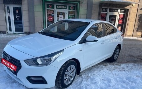 Hyundai Solaris II рестайлинг, 2019 год, 1 190 000 рублей, 2 фотография