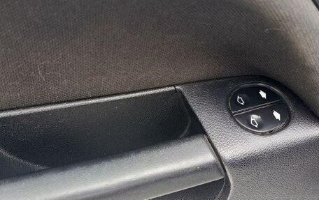 Ford Fiesta, 2006 год, 285 000 рублей, 13 фотография