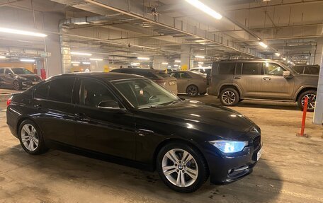 BMW 3 серия, 2013 год, 1 800 000 рублей, 3 фотография