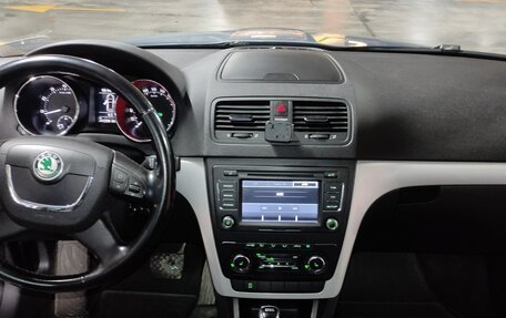 Skoda Yeti I рестайлинг, 2013 год, 830 000 рублей, 8 фотография