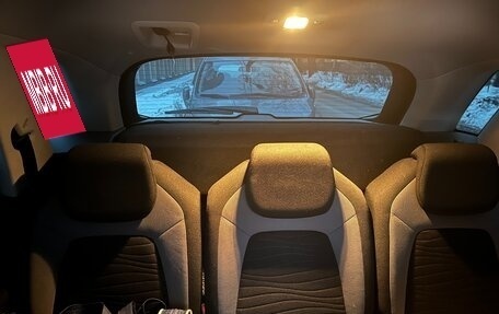 Citroen C4 Picasso II рестайлинг, 2014 год, 999 000 рублей, 10 фотография