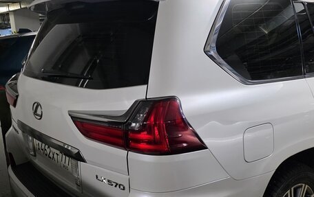 Lexus LX III, 2017 год, 7 200 000 рублей, 4 фотография