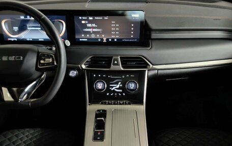 CheryExeed TXL, 2021 год, 2 395 000 рублей, 14 фотография