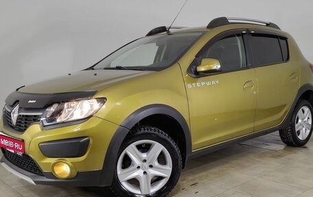 Renault Sandero II рестайлинг, 2016 год, 870 000 рублей, 1 фотография