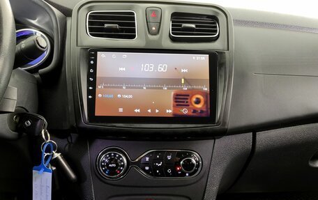 Renault Sandero II рестайлинг, 2016 год, 870 000 рублей, 16 фотография