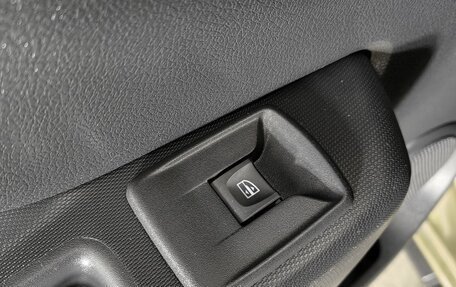 Renault Sandero II рестайлинг, 2016 год, 870 000 рублей, 23 фотография