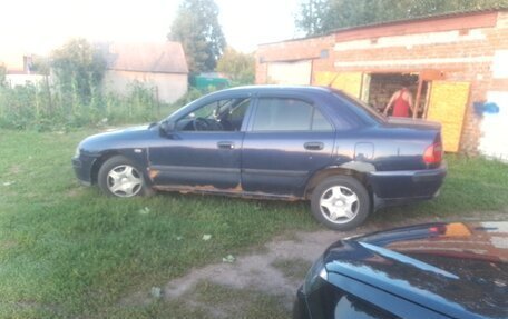 Mitsubishi Carisma I, 1999 год, 125 000 рублей, 1 фотография