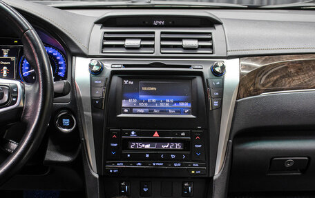 Toyota Camry, 2017 год, 2 298 000 рублей, 15 фотография
