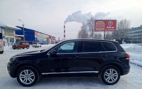 Volkswagen Touareg III, 2010 год, 1 750 000 рублей, 2 фотография