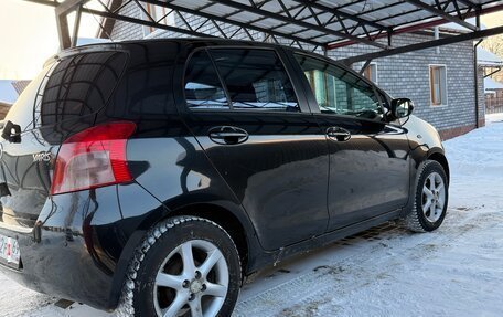 Toyota Yaris III рестайлинг, 2007 год, 450 000 рублей, 3 фотография