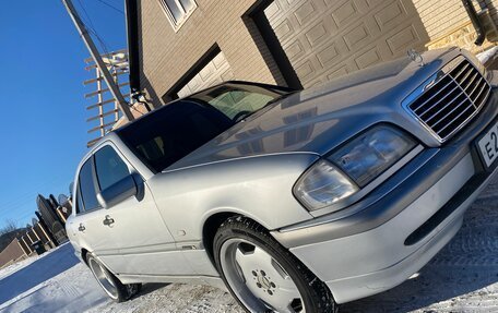 Mercedes-Benz C-Класс, 1999 год, 699 000 рублей, 3 фотография