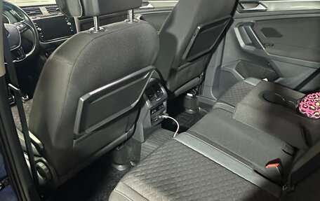 Volkswagen Tiguan II, 2018 год, 2 449 000 рублей, 11 фотография