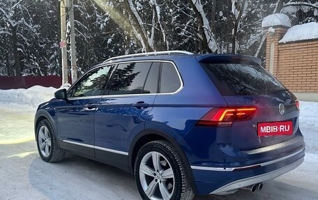 Volkswagen Tiguan II, 2018 год, 2 449 000 рублей, 7 фотография