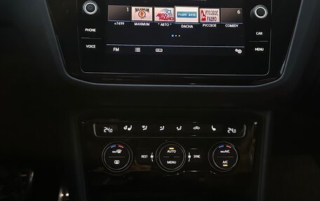 Volkswagen Tiguan II, 2018 год, 2 449 000 рублей, 23 фотография