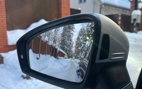 Volkswagen Tiguan II, 2018 год, 2 449 000 рублей, 22 фотография