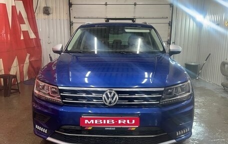Volkswagen Tiguan II, 2018 год, 2 449 000 рублей, 15 фотография