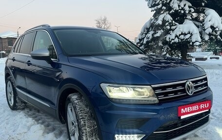 Volkswagen Tiguan II, 2018 год, 2 449 000 рублей, 35 фотография