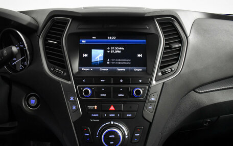 Hyundai Santa Fe III рестайлинг, 2017 год, 2 300 000 рублей, 18 фотография