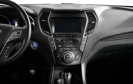 Hyundai Santa Fe III рестайлинг, 2017 год, 2 300 000 рублей, 17 фотография