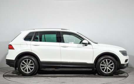 Volkswagen Tiguan II, 2017 год, 1 725 000 рублей, 4 фотография