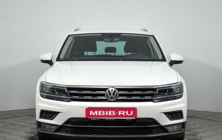 Volkswagen Tiguan II, 2017 год, 1 725 000 рублей, 2 фотография