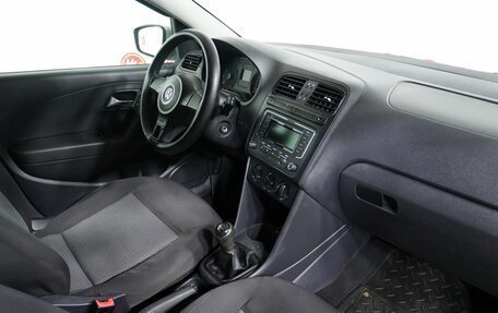 Volkswagen Polo VI (EU Market), 2012 год, 599 000 рублей, 10 фотография