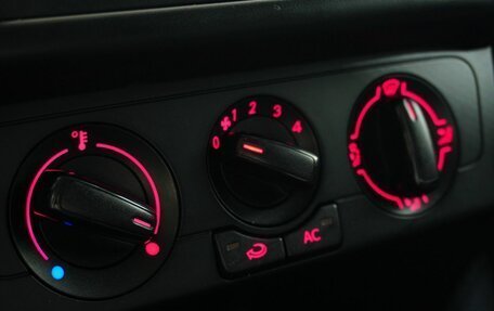 Volkswagen Polo VI (EU Market), 2012 год, 599 000 рублей, 13 фотография