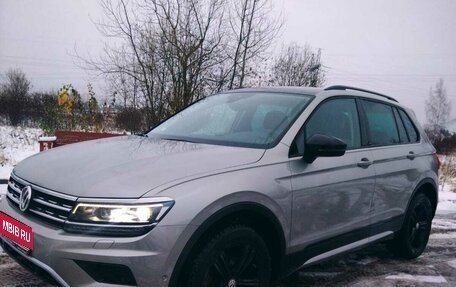 Volkswagen Tiguan II, 2020 год, 2 720 000 рублей, 1 фотография