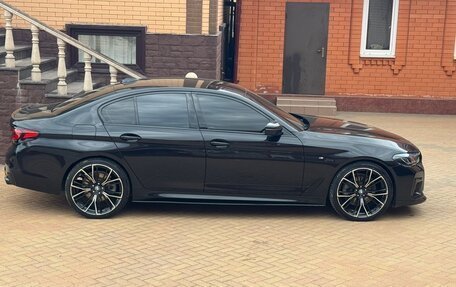 BMW 5 серия, 2018 год, 3 430 000 рублей, 10 фотография