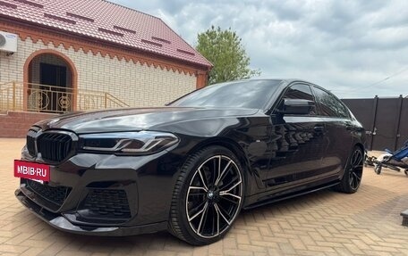 BMW 5 серия, 2018 год, 3 430 000 рублей, 13 фотография