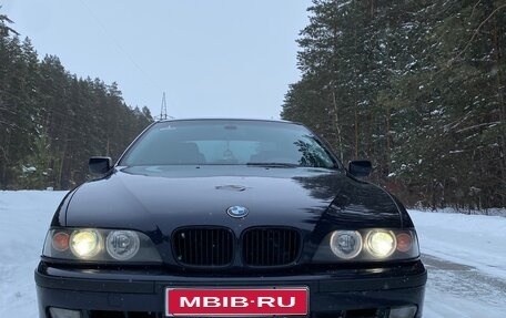 BMW 5 серия, 1998 год, 670 000 рублей, 1 фотография