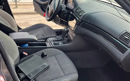 BMW 3 серия, 2001 год, 550 000 рублей, 5 фотография