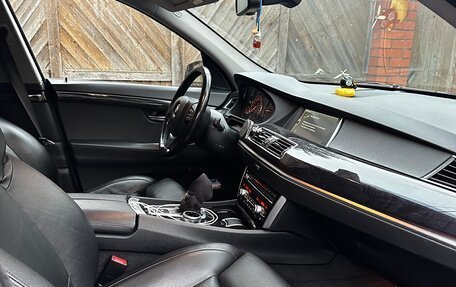 BMW 5 серия, 2011 год, 2 000 000 рублей, 9 фотография