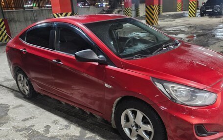 Hyundai Solaris II рестайлинг, 2012 год, 580 000 рублей, 7 фотография