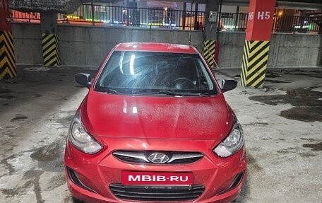 Hyundai Solaris II рестайлинг, 2012 год, 580 000 рублей, 8 фотография