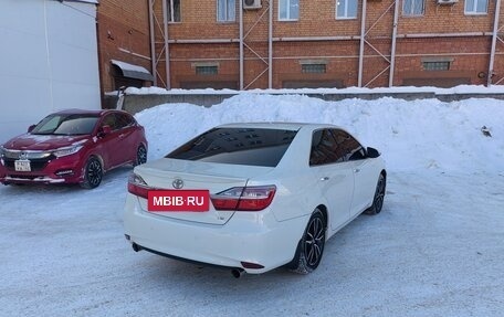 Toyota Camry, 2016 год, 2 100 000 рублей, 4 фотография
