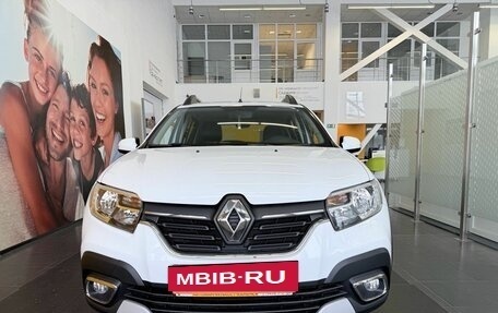 Renault Sandero II рестайлинг, 2021 год, 1 300 000 рублей, 2 фотография