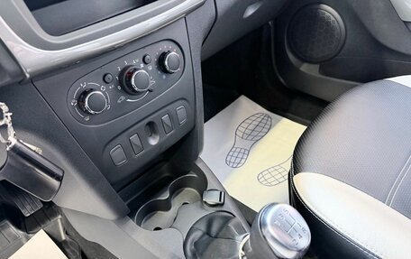 Renault Sandero II рестайлинг, 2021 год, 1 300 000 рублей, 15 фотография