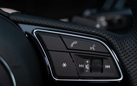 Audi A4, 2024 год, 5 940 000 рублей, 10 фотография