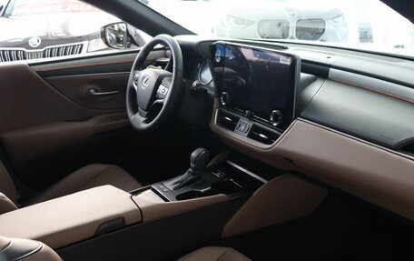 Lexus ES VII, 2025 год, 6 150 000 рублей, 18 фотография