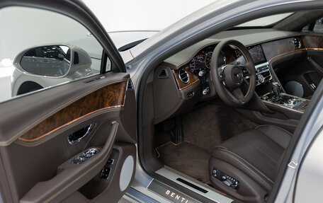 Bentley Flying Spur, 2022 год, 32 990 000 рублей, 7 фотография