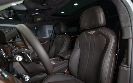 Bentley Flying Spur, 2022 год, 32 990 000 рублей, 11 фотография